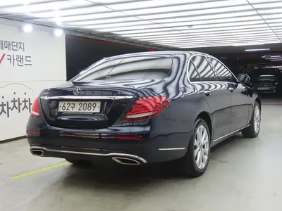 Mercedes-Benz E-Class W213 E300 4MATIC 2019 4