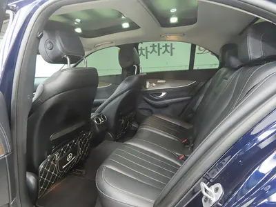 Mercedes-Benz E-Class W213 E300 4MATIC 2019 6