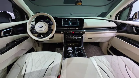 Kia Carnival 9 () 2021 7