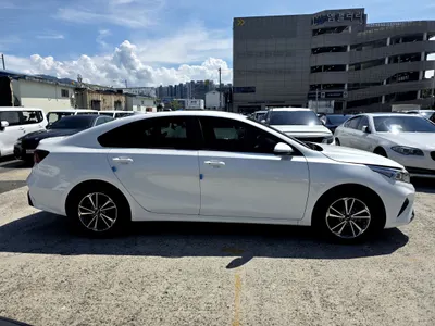 Kia K3 2 1.6 2022 4