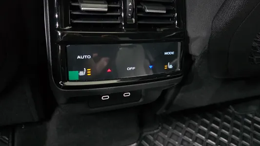 Renault Korea 필랑트 1.5 E-TECH 1955 2WD 2026 28
