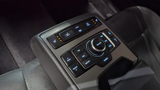 Hyundai DH G330 2016 31