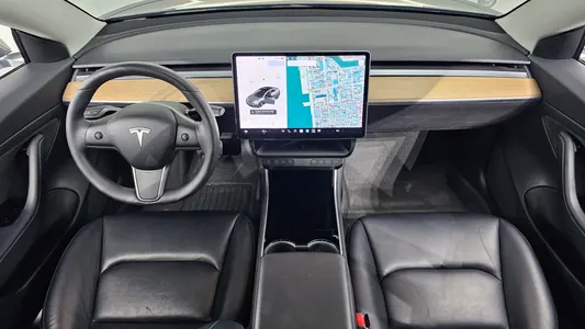 Tesla 3 RWD 2020 7