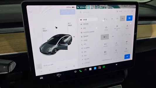 Tesla 3 RWD 2020 17
