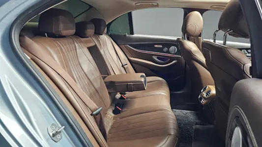 Mercedes-Benz E-Class W213 E400 4MATIC 2018 12