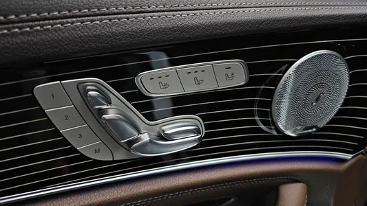 Mercedes-Benz E-Class W213 E400 4MATIC 2018 30
