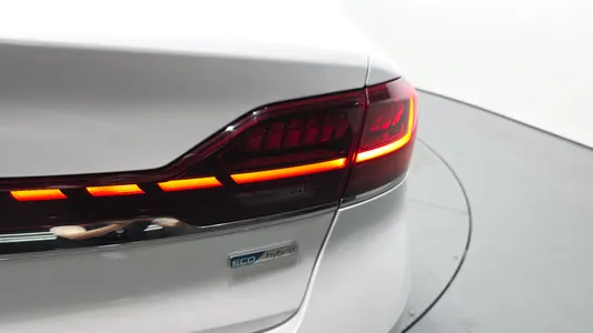 Kia K7 2019 24