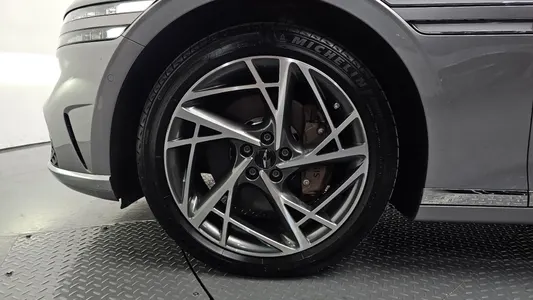 Genesis G90 (RS 4) 3.5 e-S/C AWD 2024 5