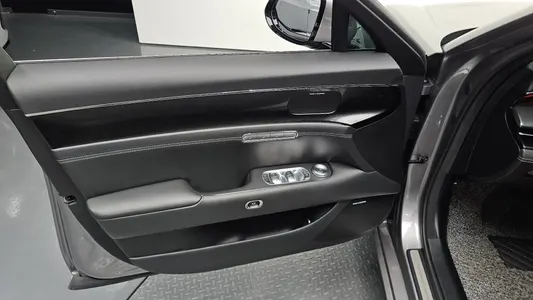 Genesis G90 (RS 4) 3.5 e-S/C AWD 2024 25