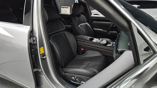 Genesis G90 (RS 4) 3.5 e-S/C AWD 2024 27
