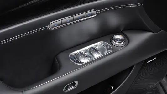 Genesis G90 (RS 4) 3.5 e-S/C AWD 2024 30