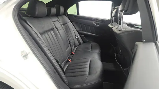 Mercedes-Benz E-Class W212 E350 4MATIC 2014 10