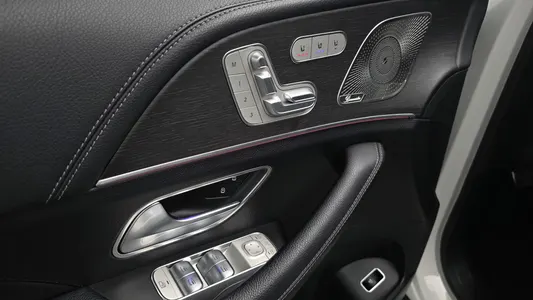 Mercedes-Benz GLS-Class X167 GLS580 4MATIC 2021 29