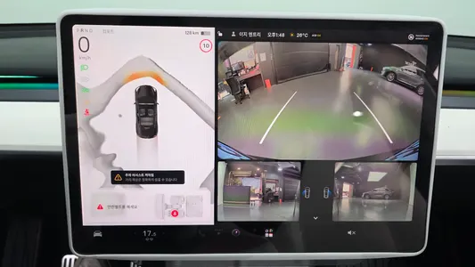Tesla Y RWD 2023 17