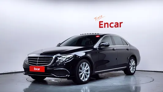 Mercedes-Benz E-Class W213 E300 2019