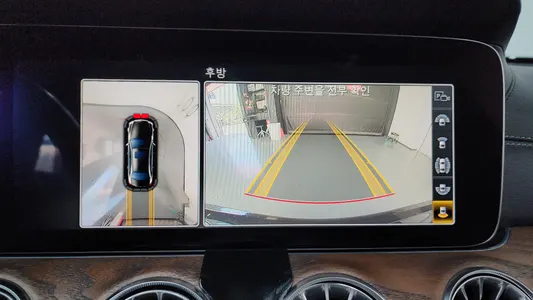Mercedes-Benz E-Class W213 E300 2019 14