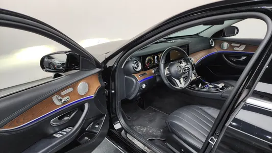 Mercedes-Benz E-Class W213 E300 2019 10