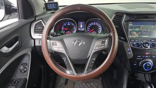 Hyundai DM (e-VGT) 2.0 2WD 2013 13