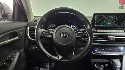 Kia Seltos 1.6 2WD 2021 14