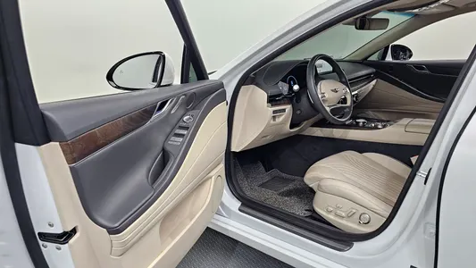 Genesis G80 (RG3) 2.5 AWD 2023 10