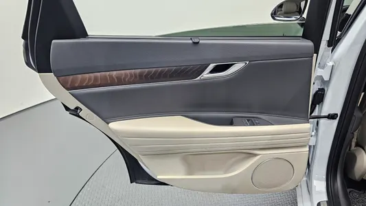 Genesis G80 (RG3) 2.5 AWD 2023 25