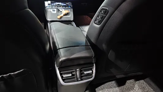 Hyundai IG 3.3 2020 38
