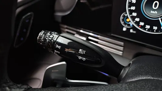 Hyundai IG 3.3 2020 36