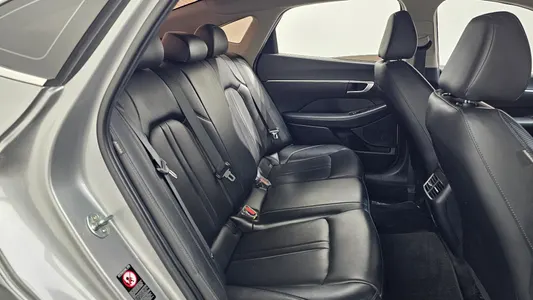 Hyundai (DN8) 2.0 LPG() 2021 12