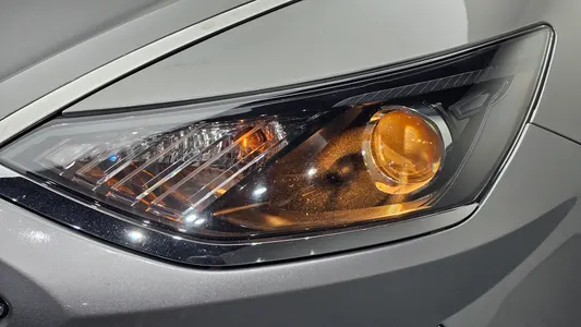Hyundai (DN8) 2.0 LPG() 2021 23