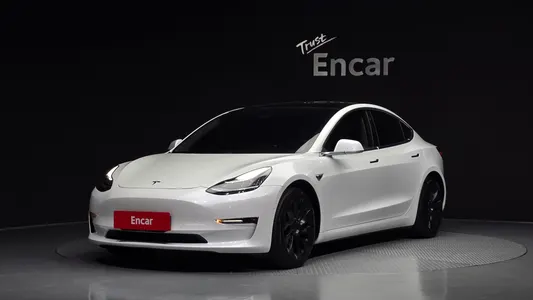 Tesla 3 AWD 2020