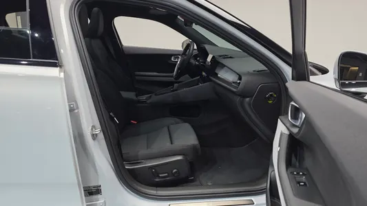 Polestar 2 2024 11