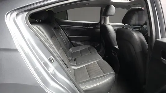 Hyundai AD 1.6 GDI 2015 12