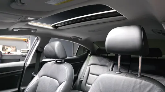 Hyundai AD 1.6 GDI 2015 19
