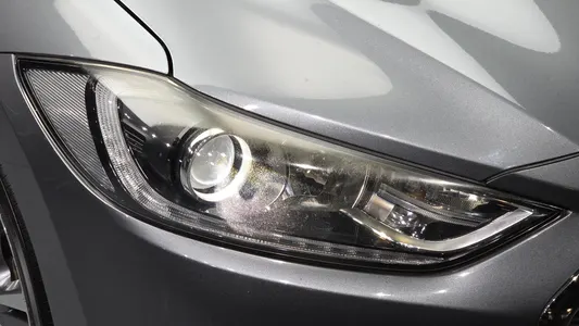 Hyundai AD 1.6 GDI 2015 22
