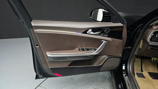 Kia Stinger 2.0 AWD 2017 24
