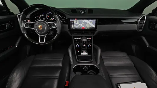 Porsche (PO536) 3.0 E- 2020 7