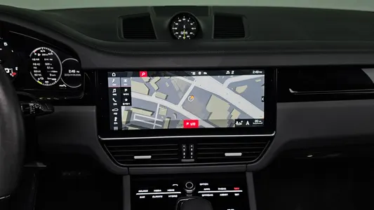 Porsche (PO536) 3.0 E- 2020 14