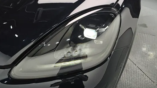 Porsche (PO536) 3.0 E- 2020 22
