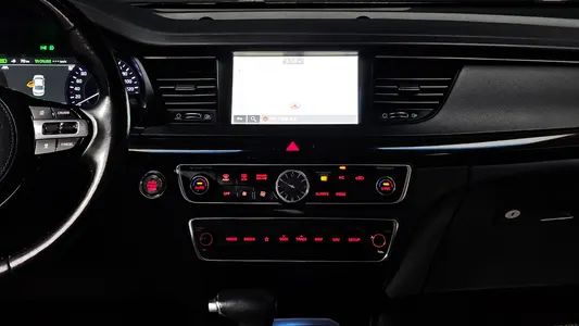Kia K7 2018 14