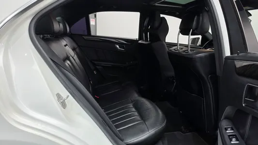 Mercedes-Benz E-Class W212 E220 CDI 2014 12