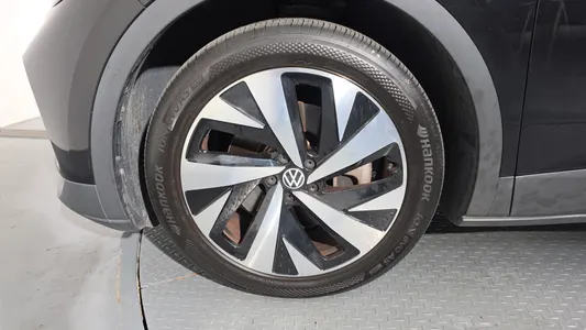 Volkswagen ID.4 2023 5