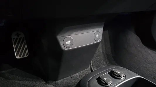 Kia EV6 2023 30