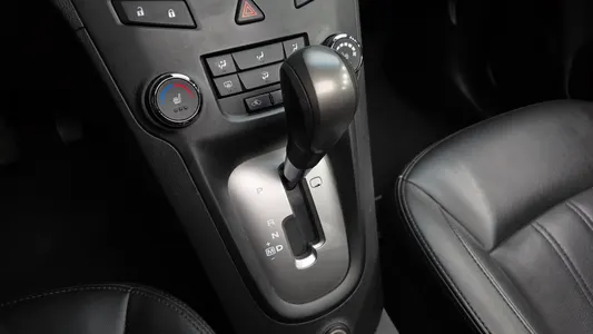 Chevrolet 올란도 2.0 LT 2014 9