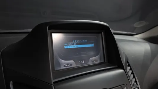 Chevrolet 올란도 2.0 LT 2014 16