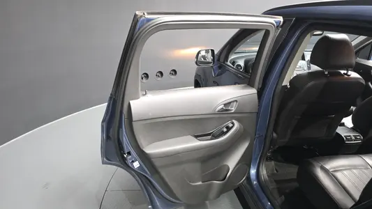 Chevrolet 올란도 2.0 LT 2014 26