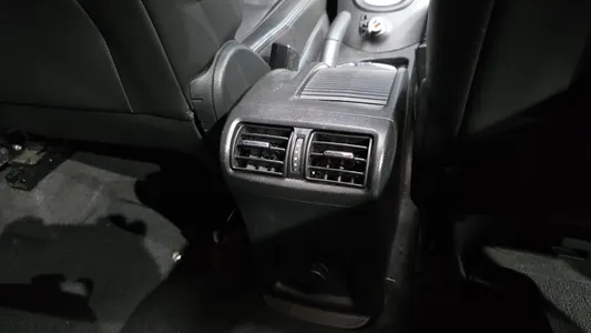 Chevrolet 올란도 2.0 LT 2014 32