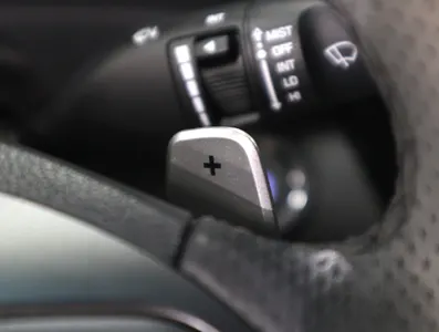Hyundai 아이오닉 하이브리드 1.6 HEV 2020 15