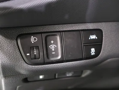 Hyundai 아이오닉 하이브리드 1.6 HEV 2020 16