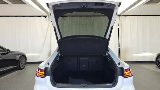 Volkswagen 아테온 2.0 TDI 2019 20