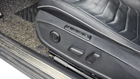 Volkswagen 아테온 2.0 TDI 2019 35